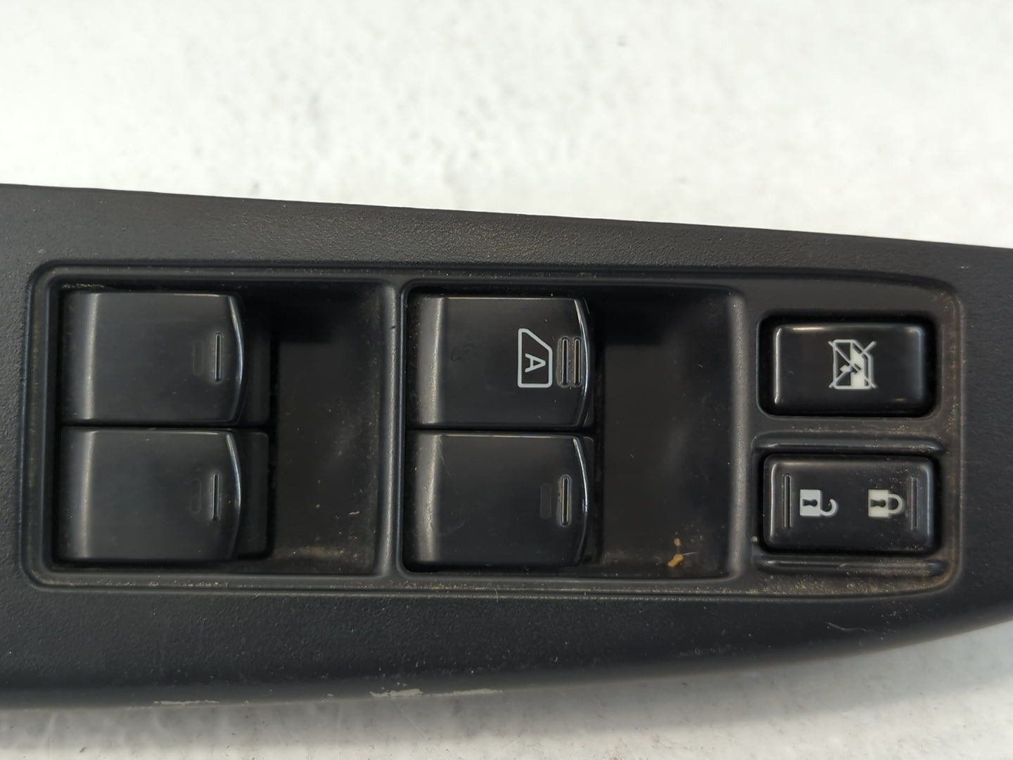 2010-2012 Subaru Legacy Master Power Window Switch Replacement Driver Side Left P/N:157481 Fits Fits 2010 2011 2012 OEM Used