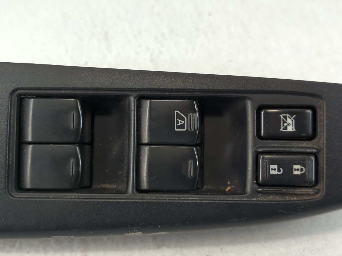 2010-2012 Subaru Legacy Master Power Window Switch Replacement Driver Side Left P/N:157481 Fits Fits 2010 2011 2012 OEM Used