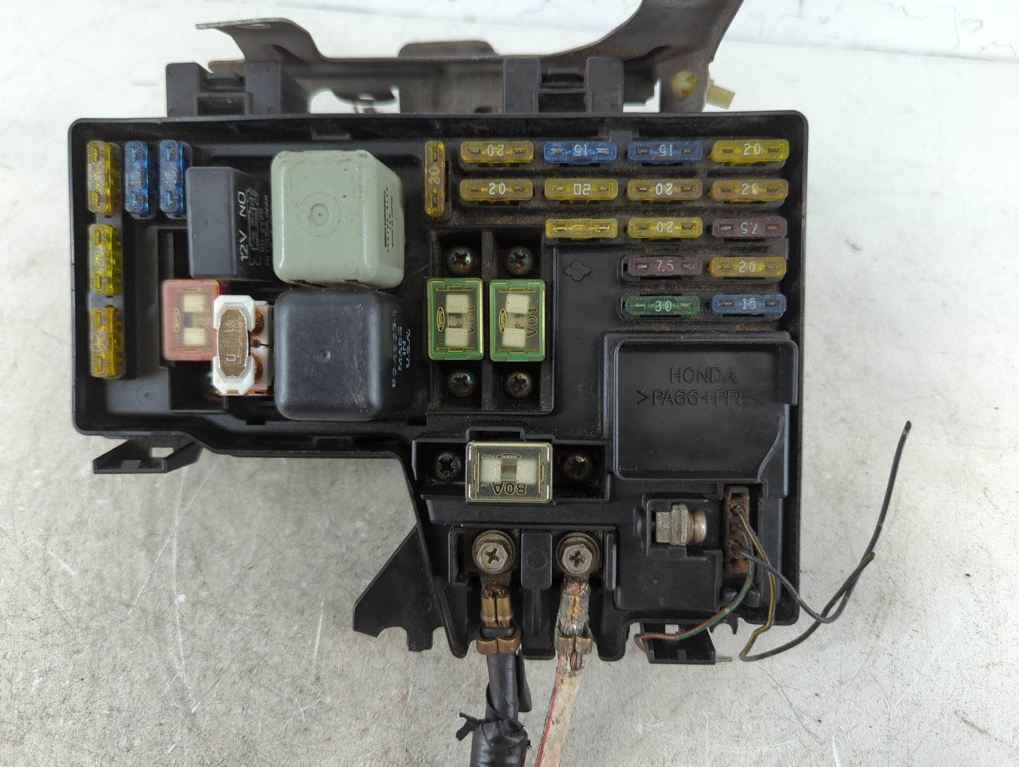 2010-2014 Subaru Legacy Fusebox Fuse Box Panel Relay Module Fits Fits 2010 2011 2012 2013 2014 OEM Used Auto Parts - Oemused