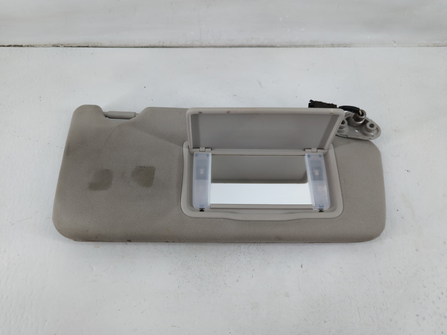 2010-2014 Subaru Legacy Sun Visor Shade Replacement Passenger Right Mirror Fits Fits 2010 2011 2012 2013 2014 OEM Used Auto 