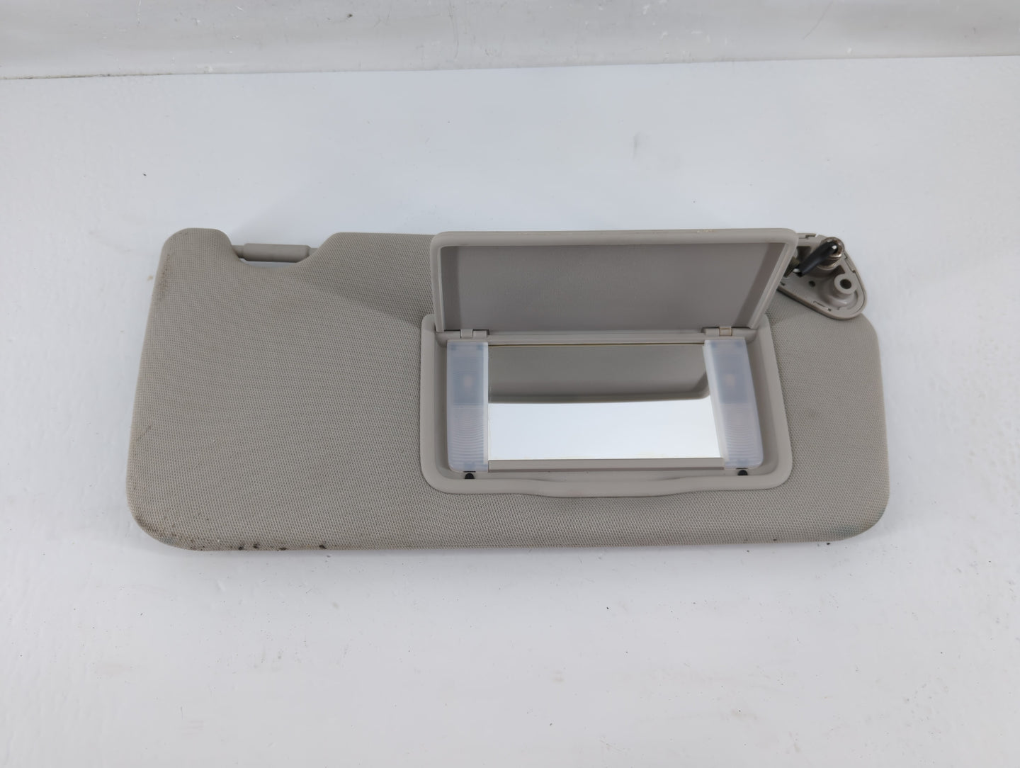 2010-2014 Subaru Legacy Sun Visor Shade Replacement Passenger Right Mirror Fits Fits 2010 2011 2012 2013 2014 OEM Used Auto 