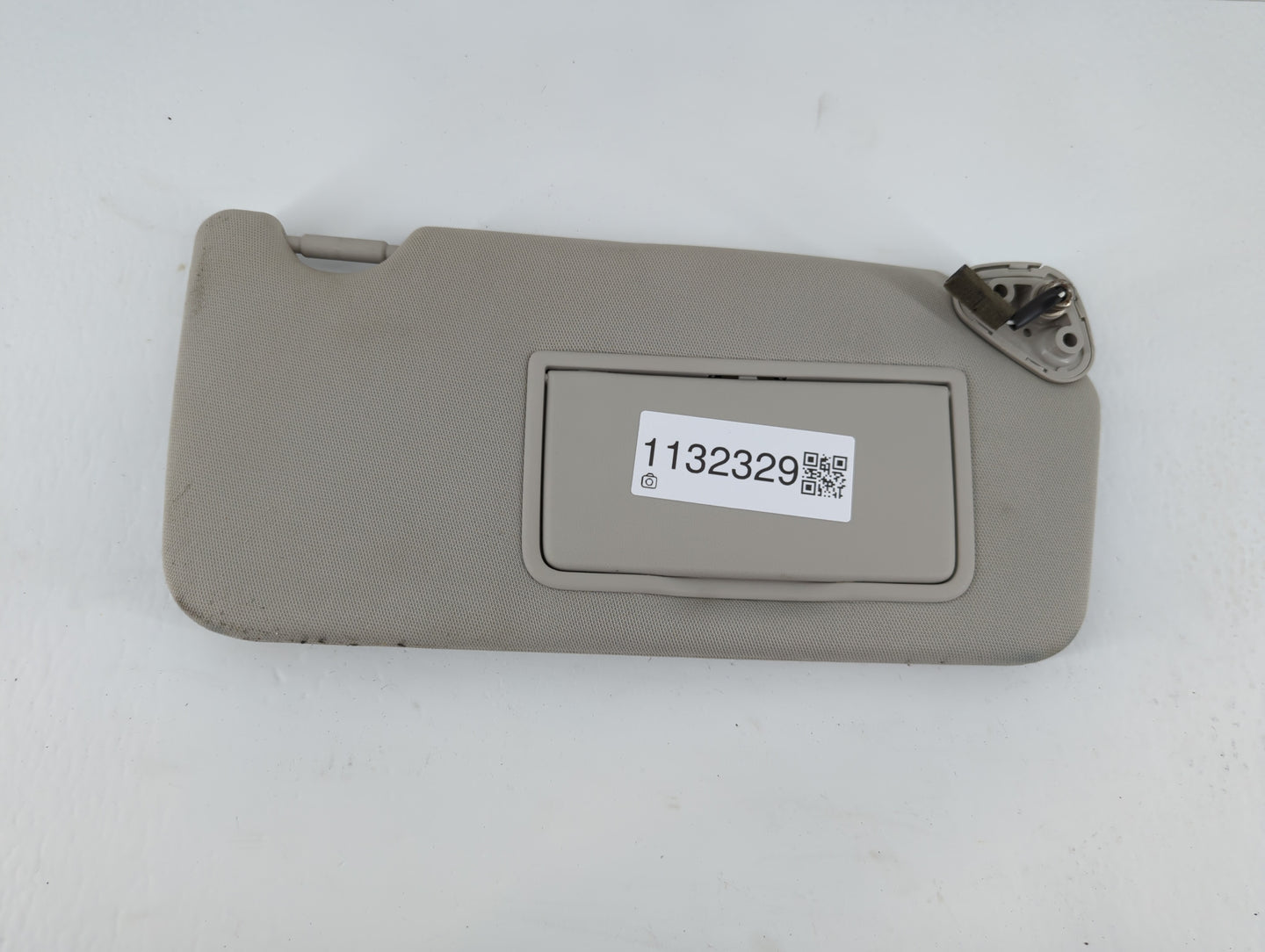 2010-2014 Subaru Legacy Sun Visor Shade Replacement Passenger Right Mirror Fits Fits 2010 2011 2012 2013 2014 OEM Used Auto 