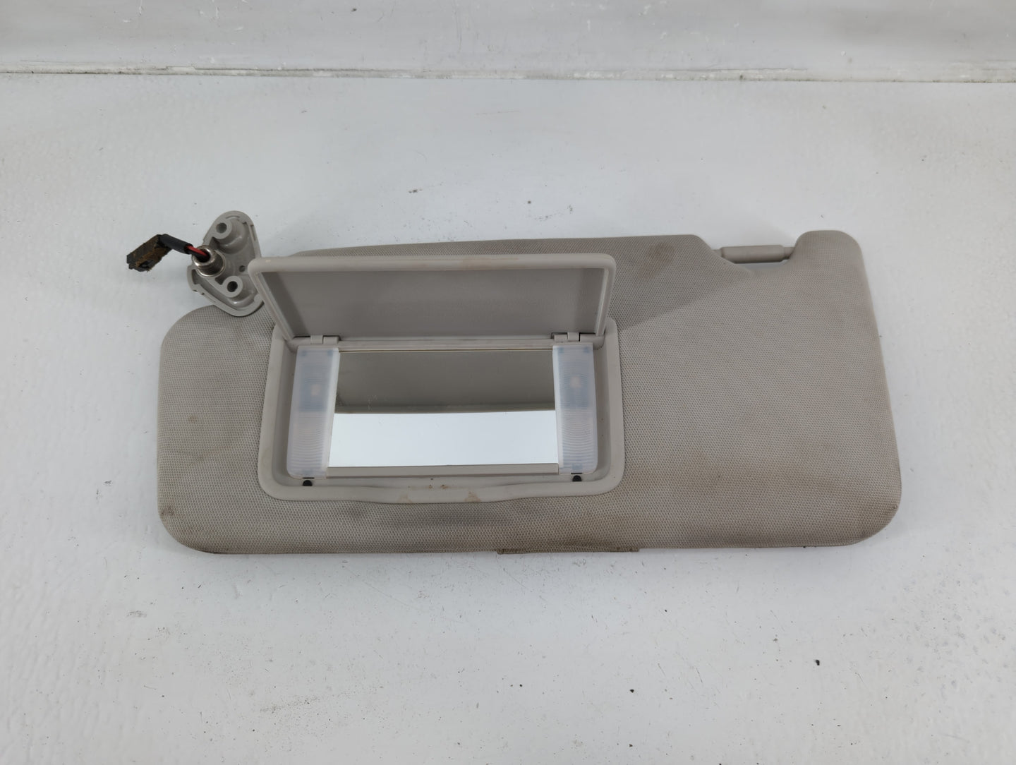 2010-2014 Subaru Legacy Sun Visor Shade Replacement Passenger Right Mirror Fits Fits 2010 2011 2012 2013 2014 OEM Used Auto 
