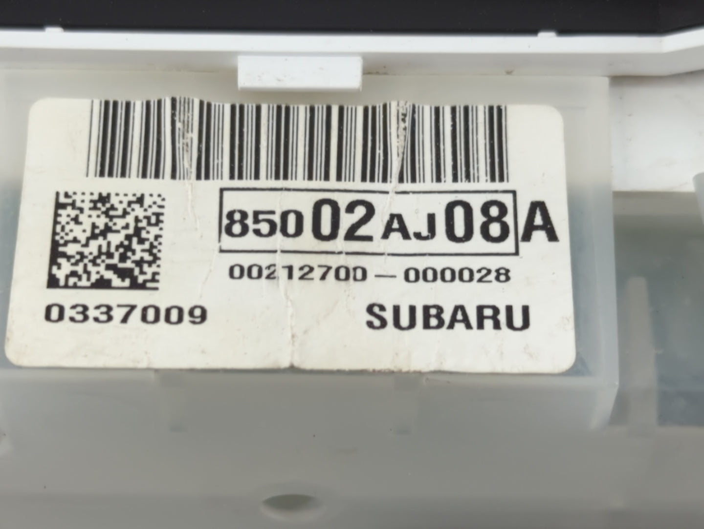 2010 Subaru Legacy Instrument Cluster Speedometer Gauges P/N:85002AJ08A Fits OEM Used Auto Parts - Oemusedautoparts1.com