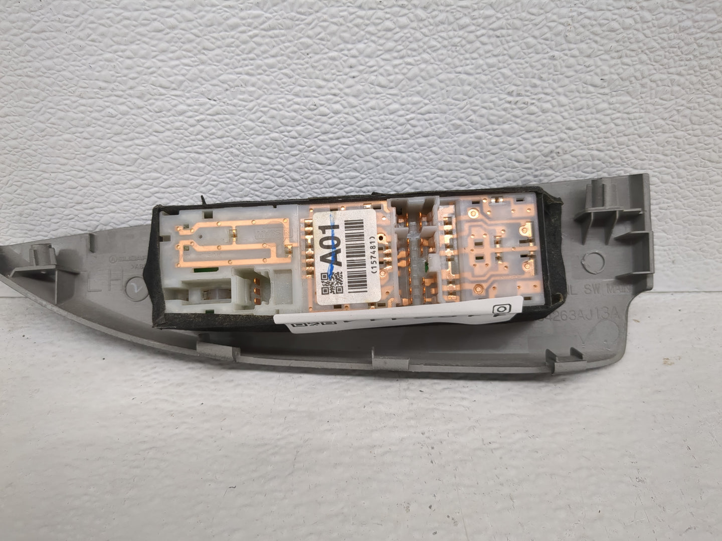 2010-2012 Subaru Legacy Master Power Window Switch Replacement Driver Side Left P/N:157481 Fits Fits 2010 2011 2012 OEM Used