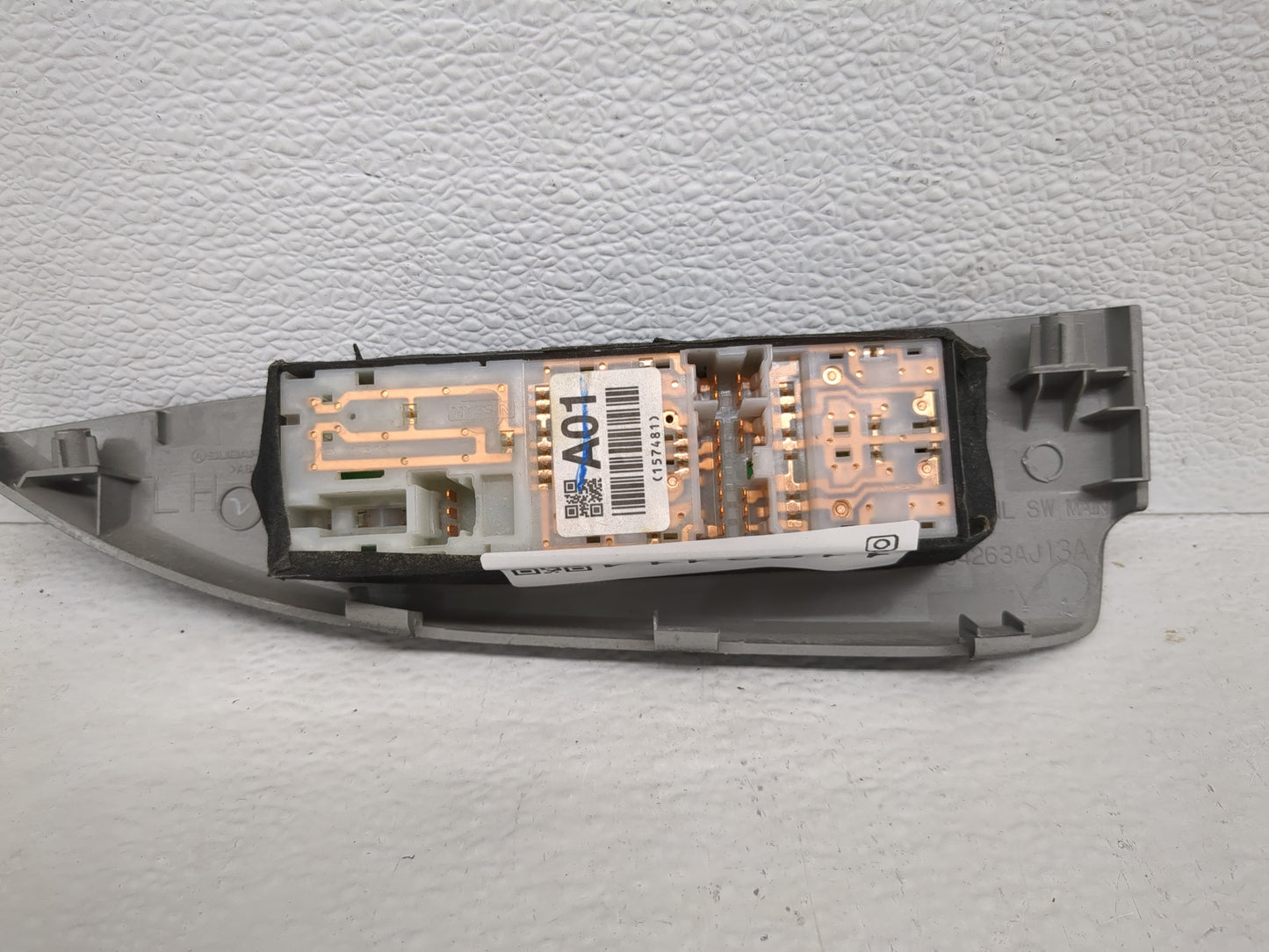 2010-2012 Subaru Legacy Master Power Window Switch Replacement Driver Side Left P/N:157481 Fits Fits 2010 2011 2012 OEM Used