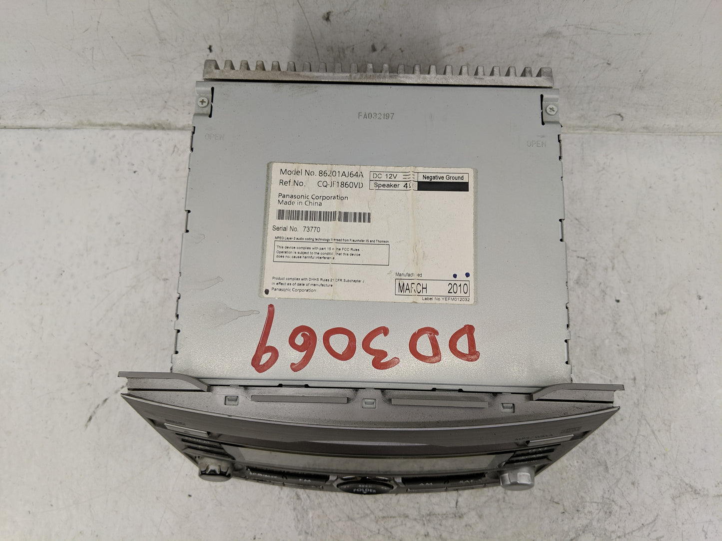 2010 Subaru Legacy Radio AM FM Cd Player Receiver Replacement Fits OEM Used Auto Parts - Oemusedautoparts1.com