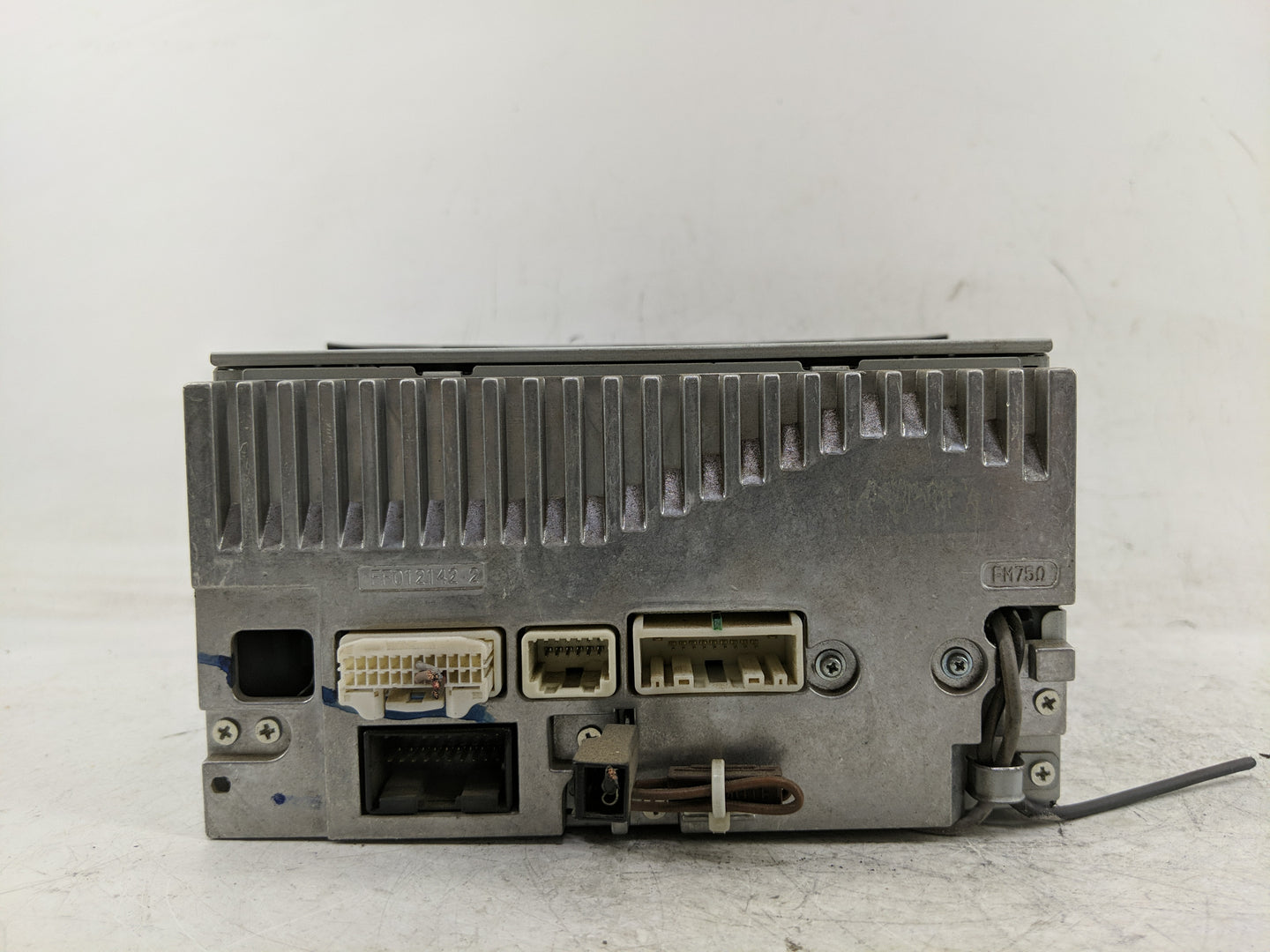 2010 Subaru Legacy Radio AM FM Cd Player Receiver Replacement Fits OEM Used Auto Parts - Oemusedautoparts1.com