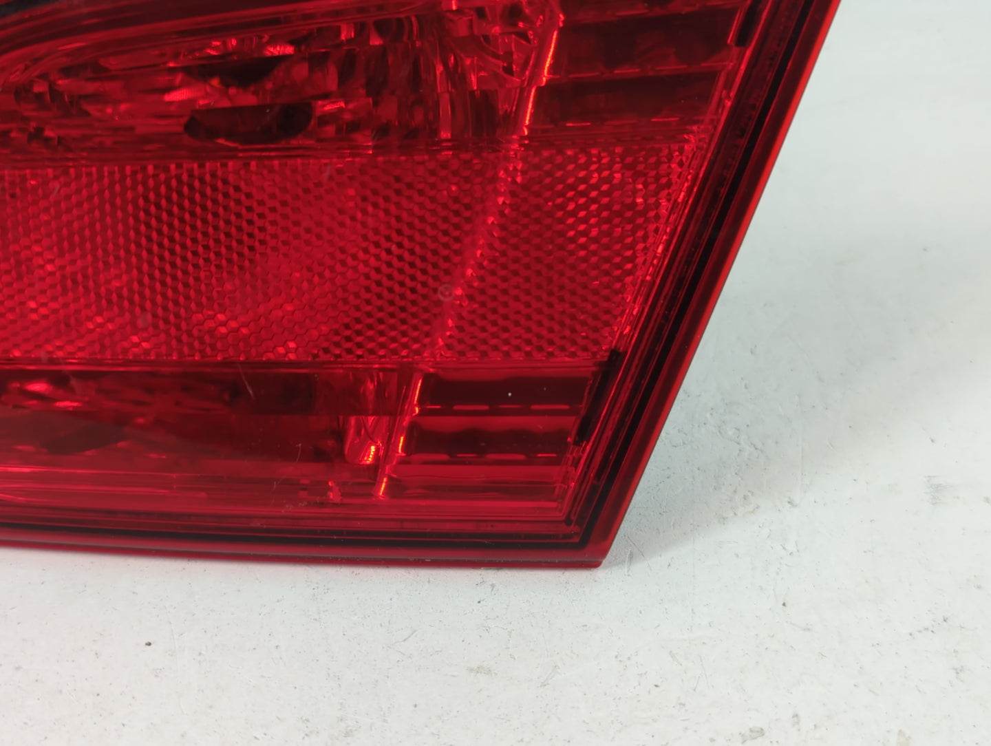 2010-2013 Subaru Legacy Tail Light Assembly Passenger Right OEM P/N:2PA 946 099 Fits Fits 2010 2011 2012 2013 OEM Used Auto 