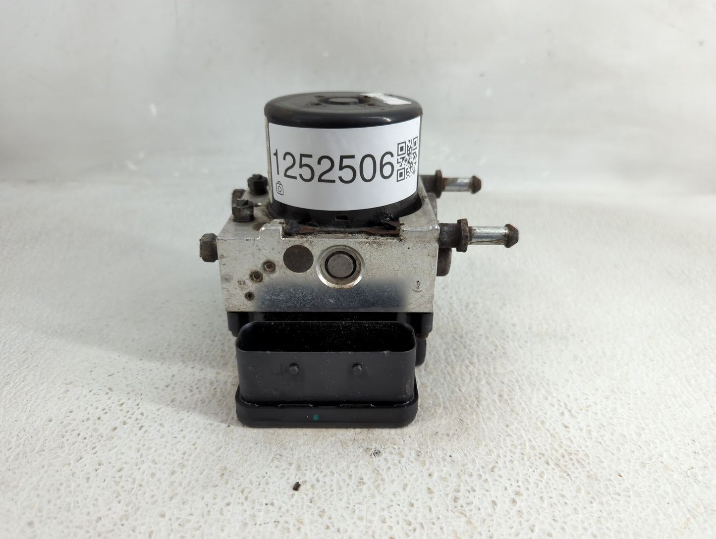 2010-2011 Subaru Legacy ABS Pump Control Module Replacement P/N:0013210216401550129740 Fits Fits 2010 2011 OEM Used Auto Par