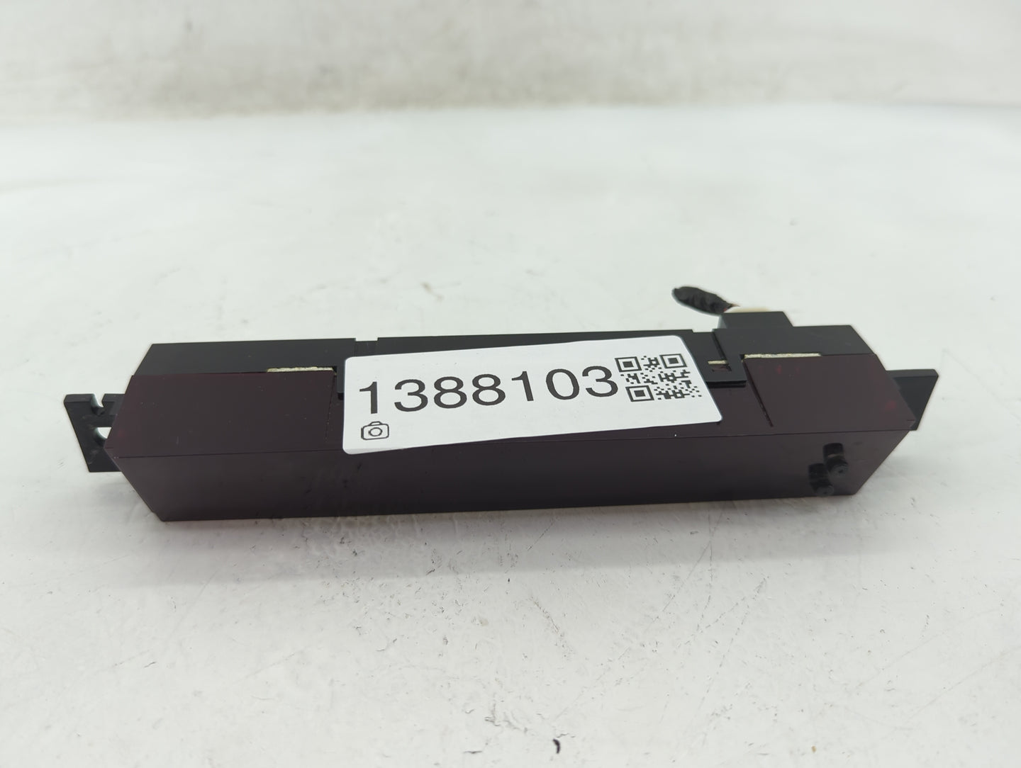 2010 Subaru Legacy Information Display Screen - Oemusedautoparts1.com