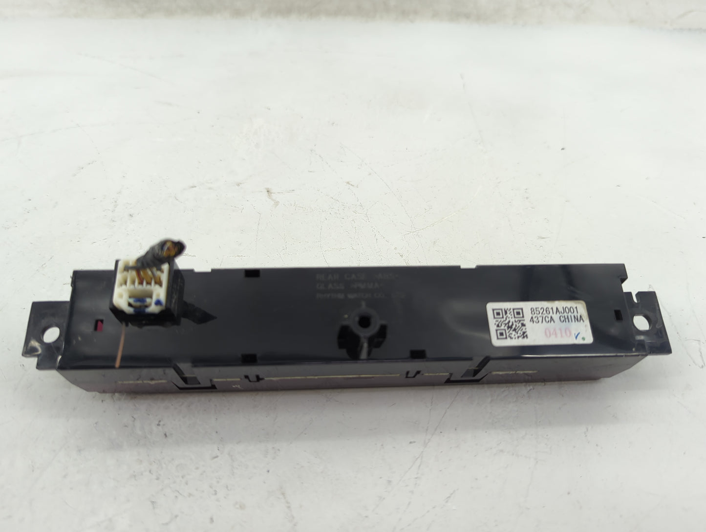 2010 Subaru Legacy Information Display Screen - Oemusedautoparts1.com