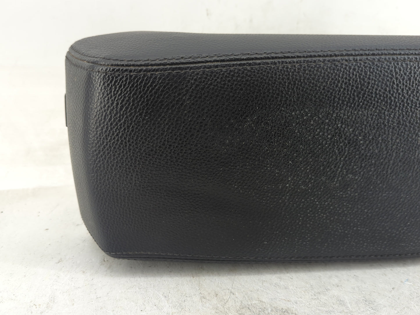 2010 Subaru Legacy Center Console Armrest Cover Lid Fits OEM Used Auto Parts - Oemusedautoparts1.com