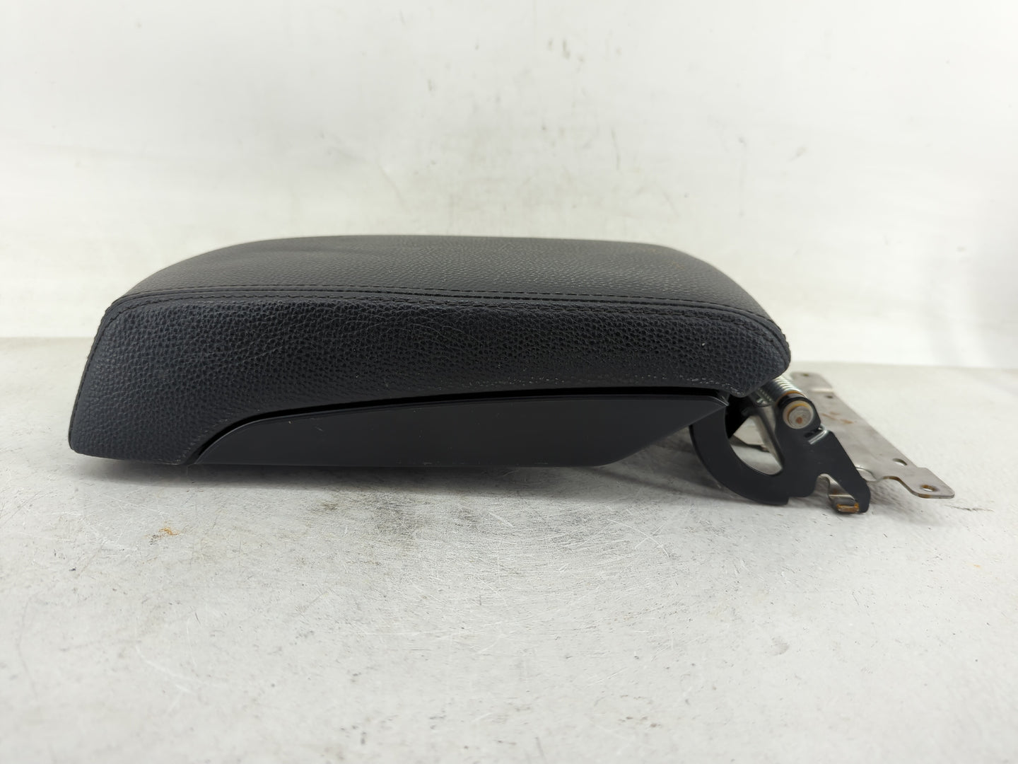 2010 Subaru Legacy Center Console Armrest Cover Lid Fits OEM Used Auto Parts - Oemusedautoparts1.com