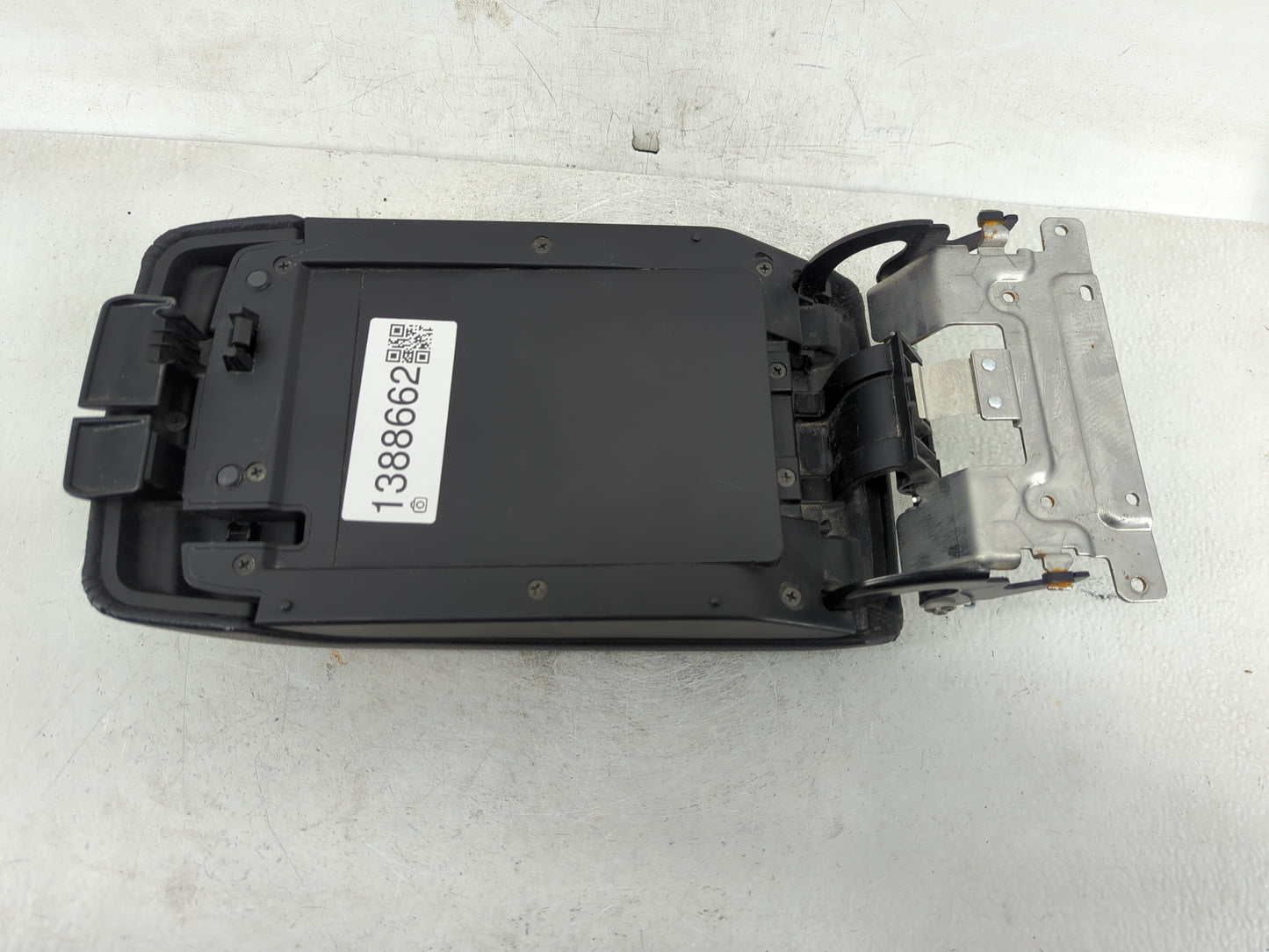 2010 Subaru Legacy Center Console Armrest Cover Lid Fits OEM Used Auto Parts - Oemusedautoparts1.com