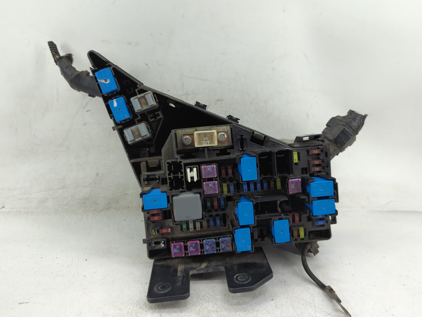 2010-2014 Subaru Legacy Fusebox Fuse Box Panel Relay Module P/N:MB503200B Fits Fits 2010 2011 2012 2013 2014 OEM Used Auto P