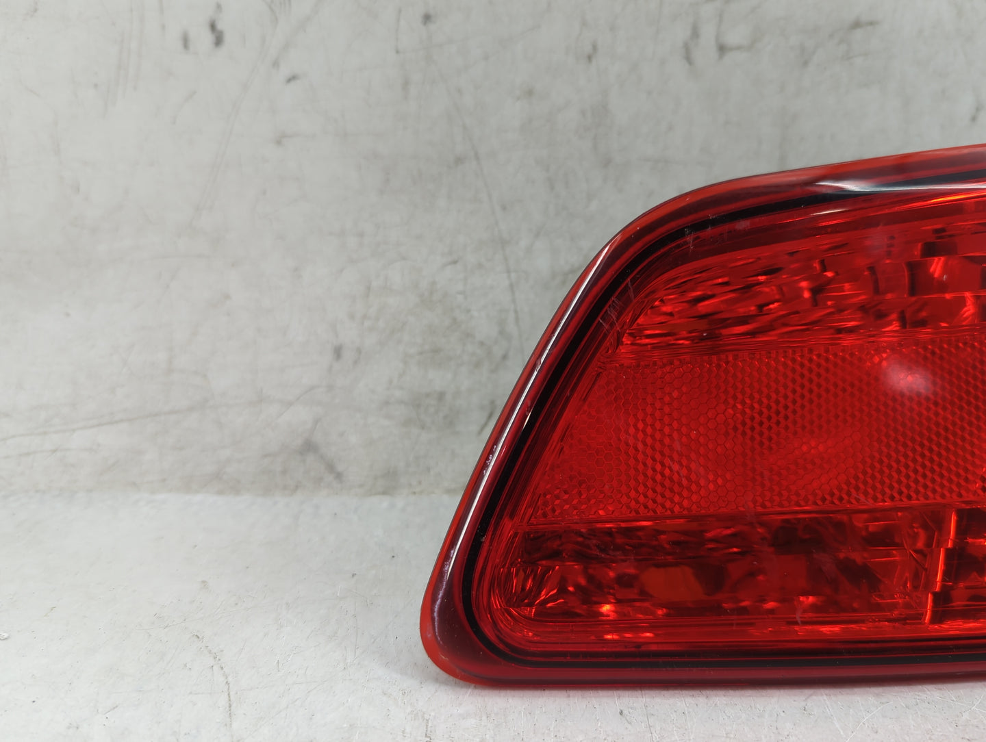 2010-2014 Subaru Legacy Tail Light Assembly Passenger Right OEM P/N:946099 Fits Fits 2010 2011 2012 2013 2014 OEM Used Auto 