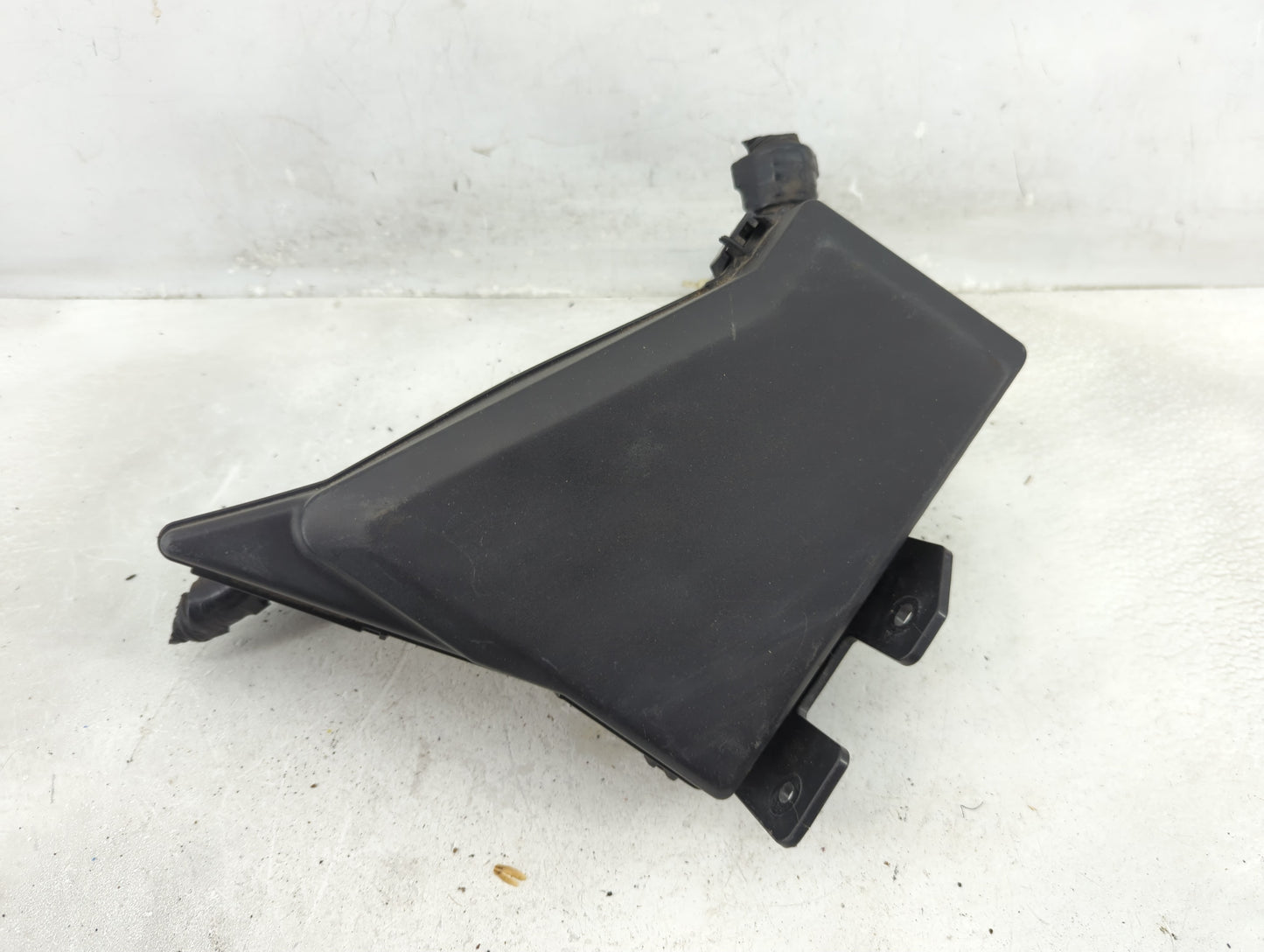 2010-2014 Subaru Legacy Fusebox Fuse Box Panel Relay Module P/N:MB503200B Fits Fits 2010 2011 2012 2013 2014 OEM Used Auto P