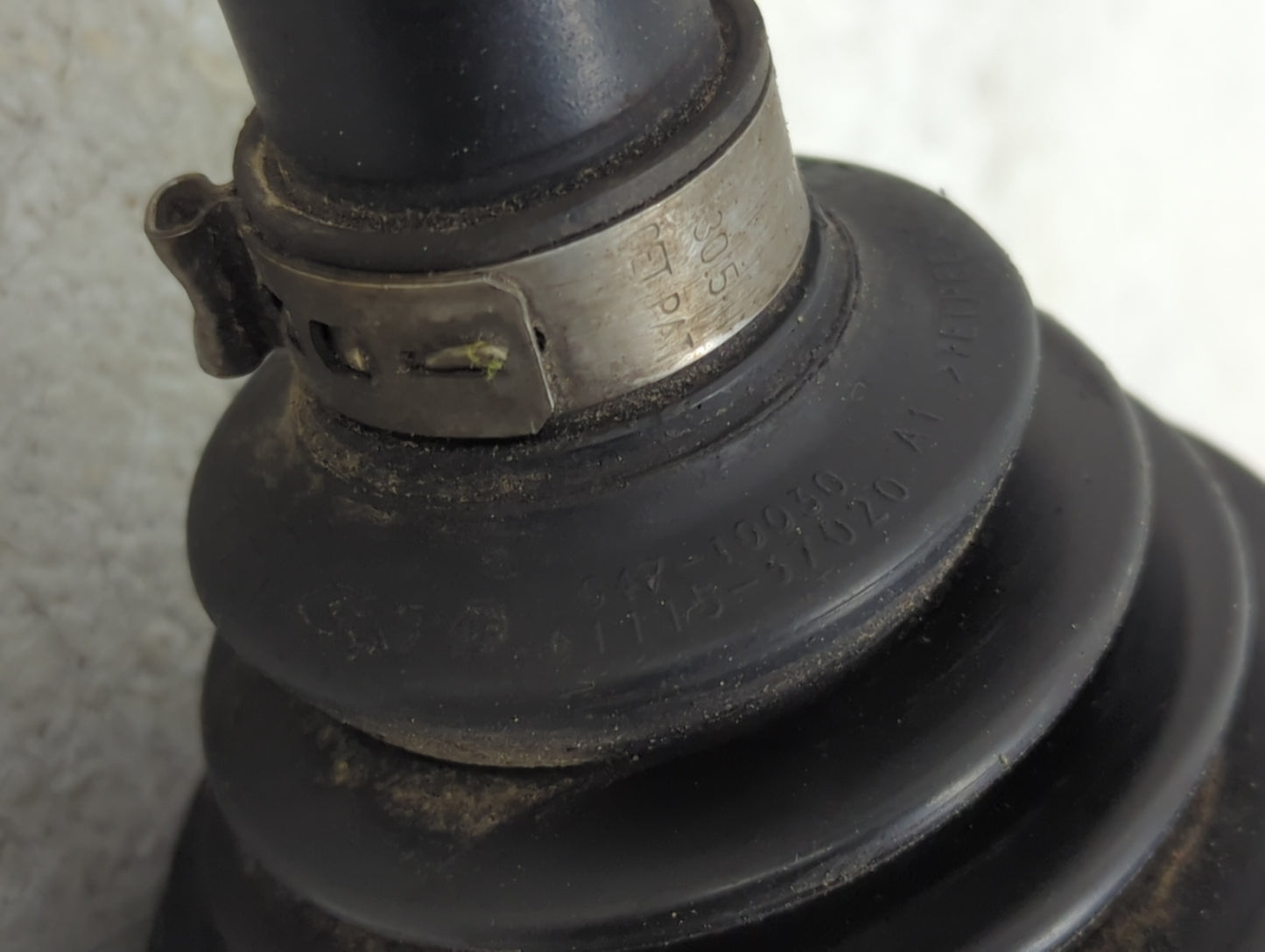 2010-2014 Subaru Legacy Axle Shaft Front Passenger Cv C/v 1428683 - Oemusedautoparts1.com