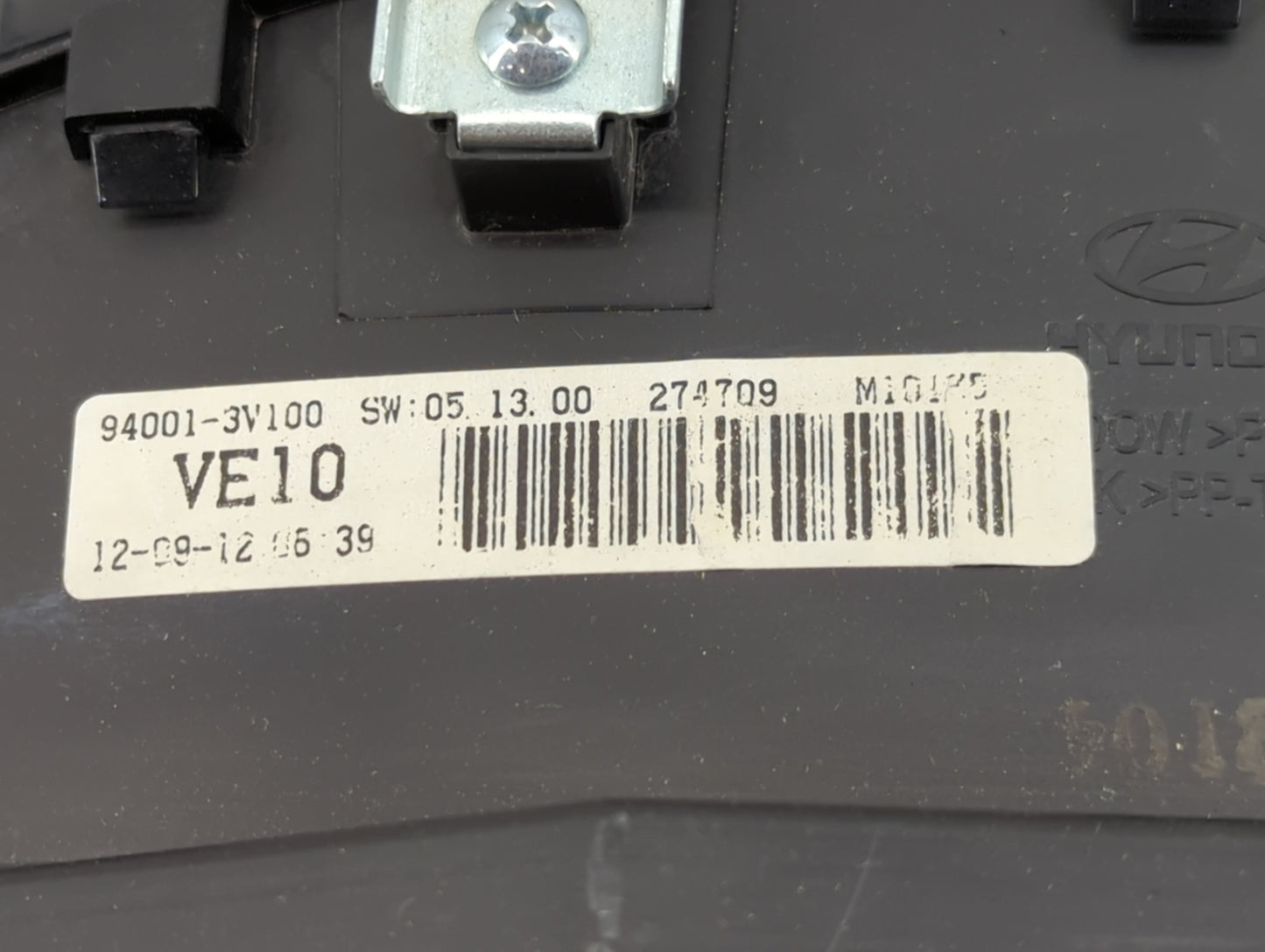 2010 Subaru Legacy Instrument Cluster Speedometer Gauges P/N:94001-3V100 Fits OEM Used Auto Parts - Oemusedautoparts1.com