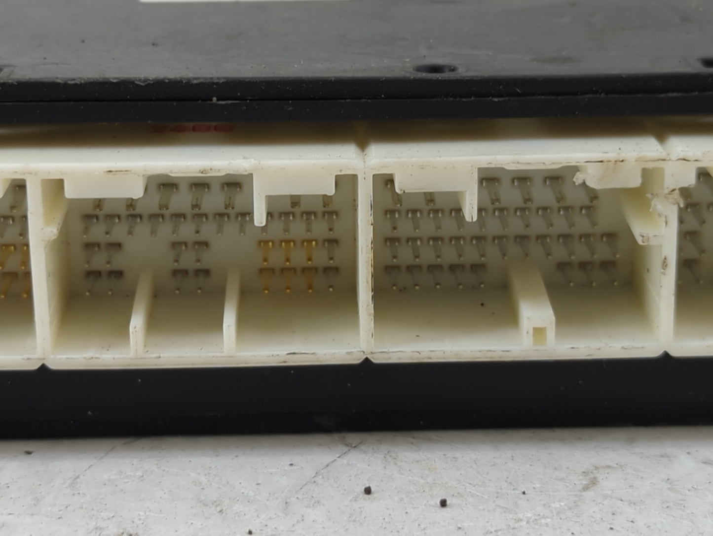 2010 Subaru Legacy Body Control Module Bcm Inner Cabin Fuse Box - Oemusedautoparts1.com