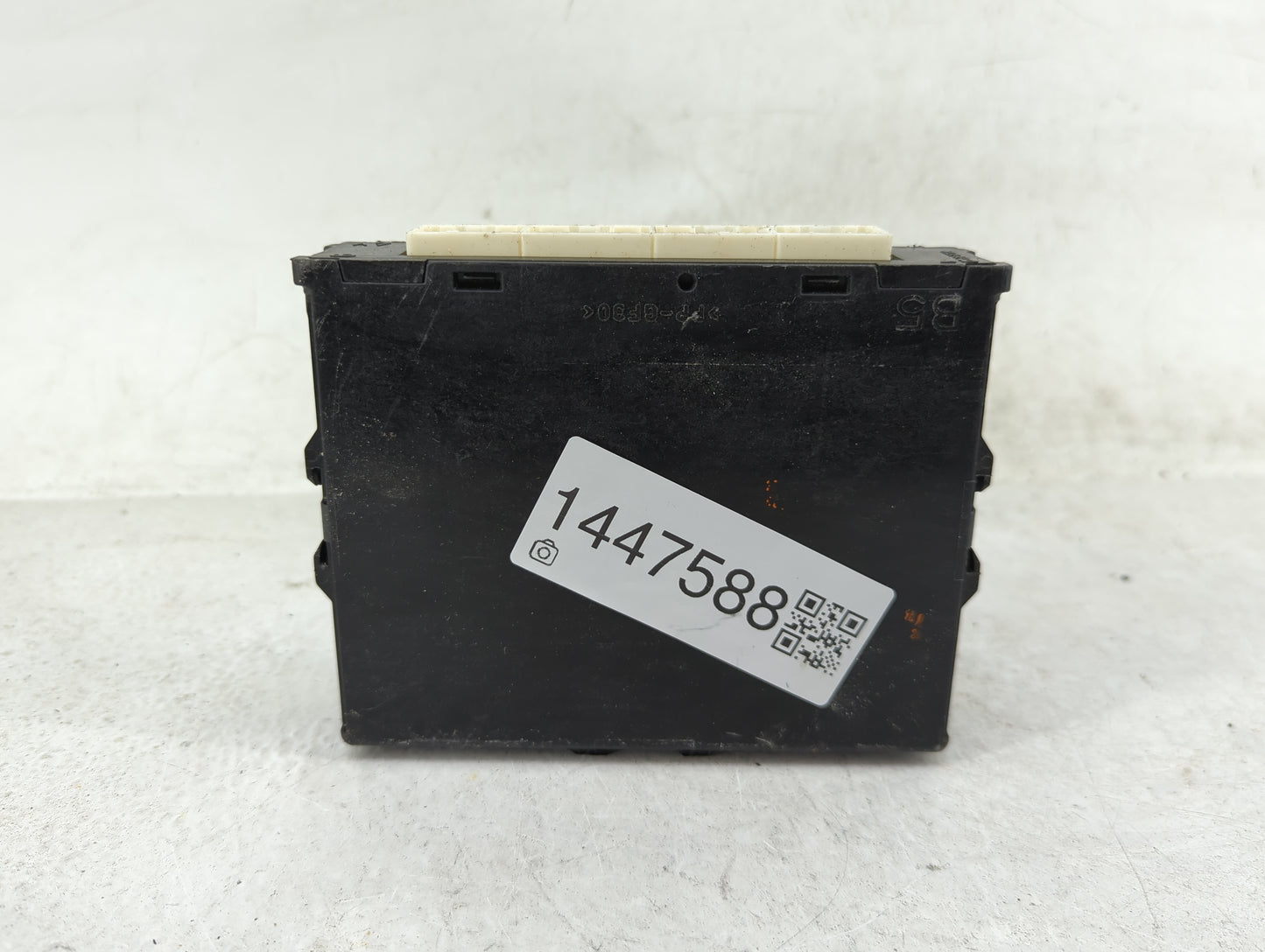 2010 Subaru Legacy Body Control Module Bcm Inner Cabin Fuse Box - Oemusedautoparts1.com