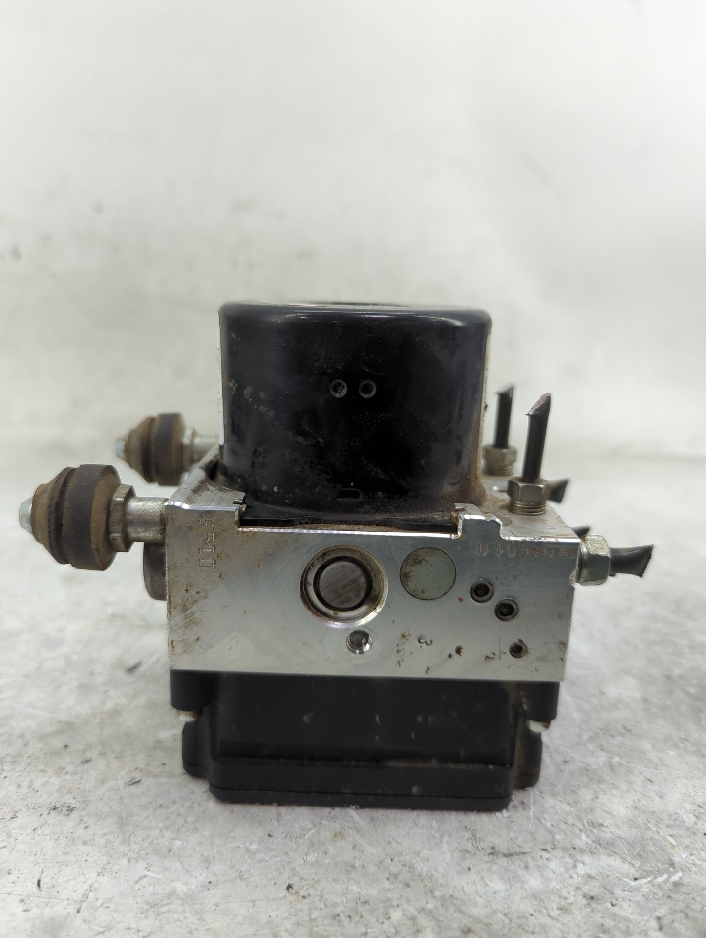 2010-2011 Subaru Legacy ABS Pump Control Module Replacement P/N:27536AJ00C 0013210216401550129740 Fits Fits 2010 2011 OEM Us