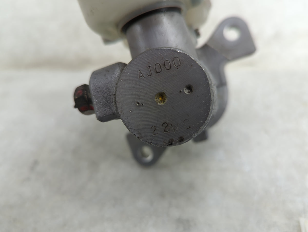 2010-2014 Subaru Legacy Brake Master Cylinder 1451092 - Oemusedautoparts1.com