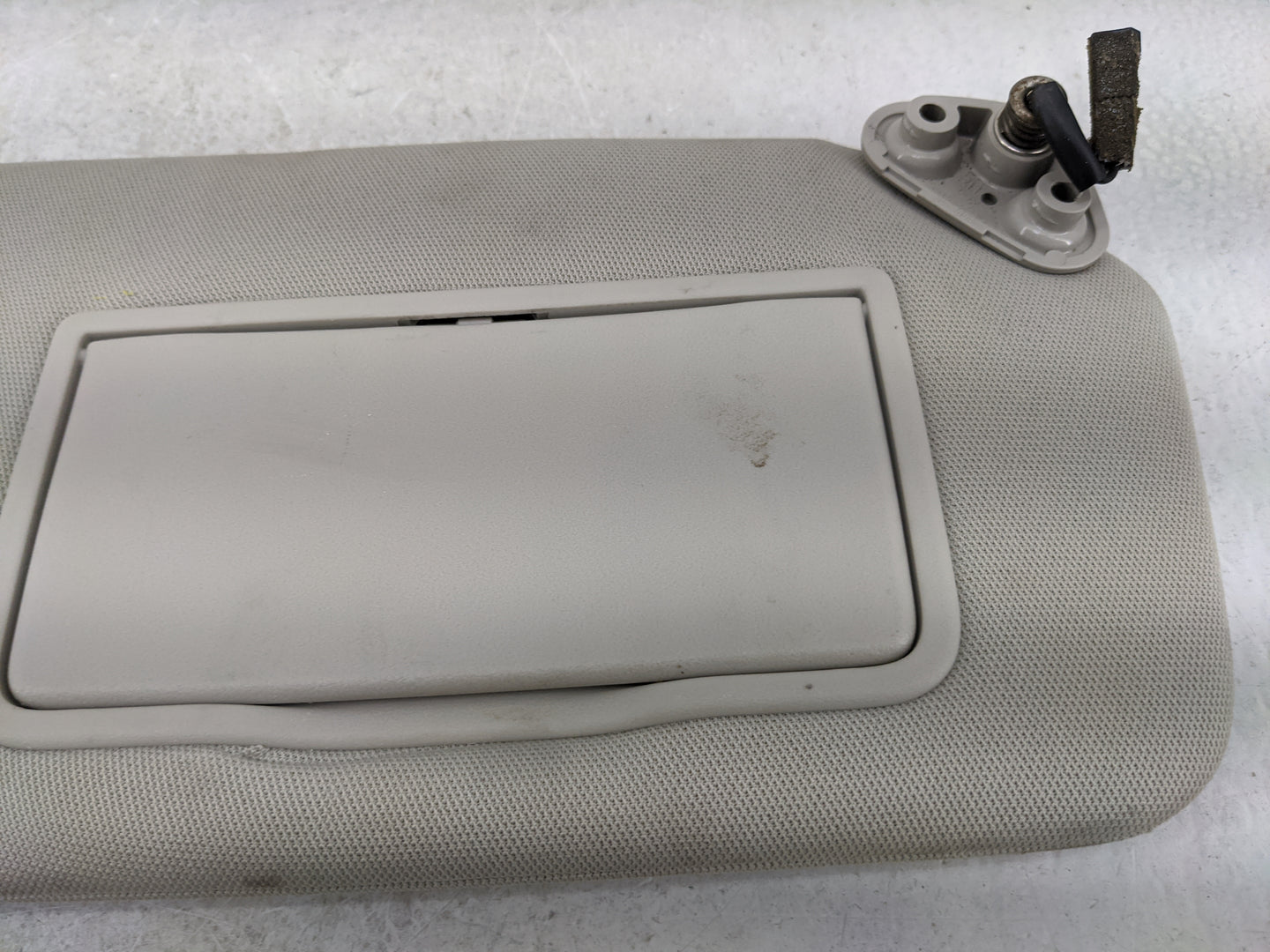2010-2014 Subaru Legacy Sun Visor Shade Replacement Passenger Right Mirror Fits Fits 2010 2011 2012 2013 2014 OEM Used Auto 