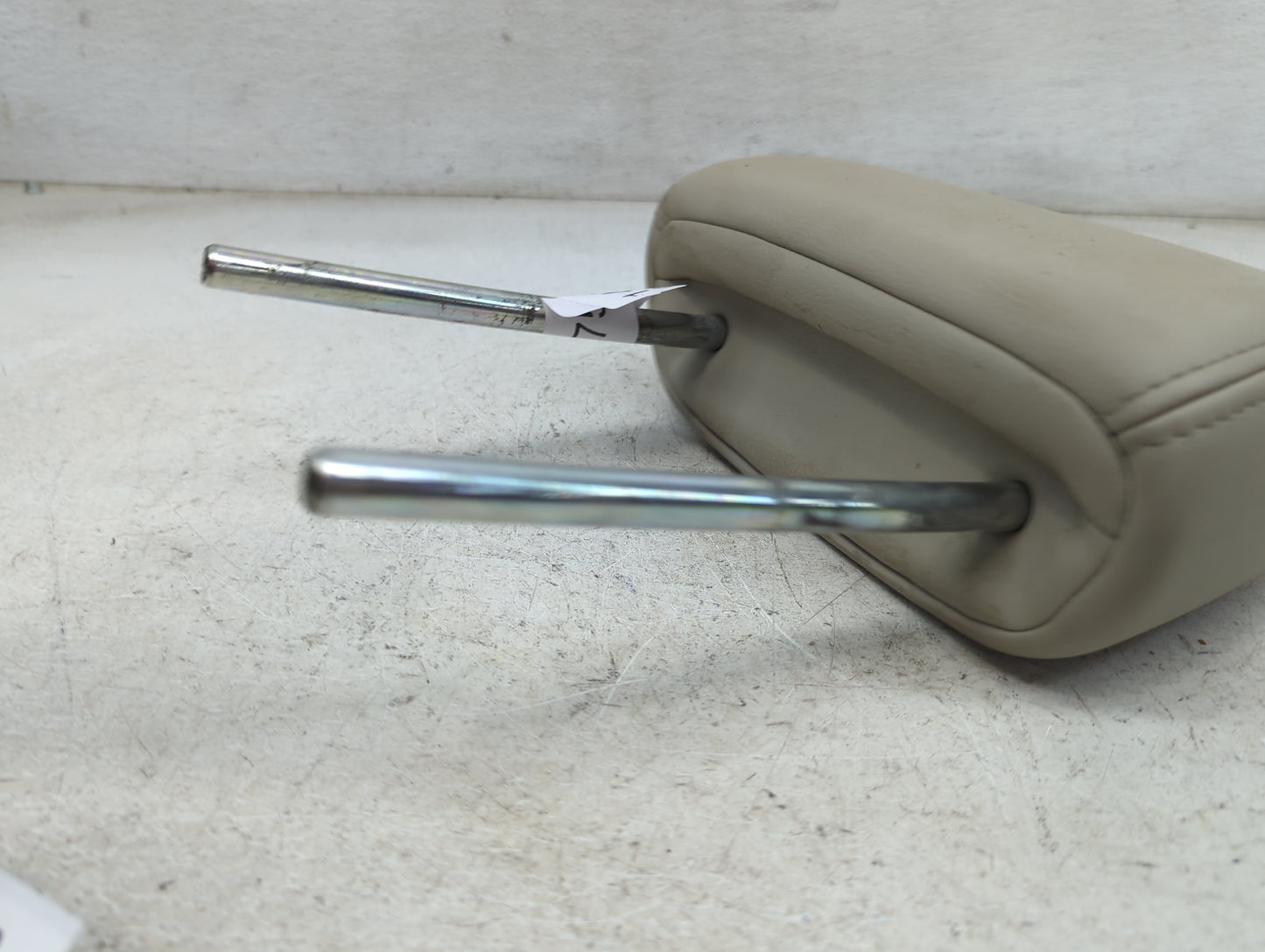 2010 Subaru Legacy Headrest Head Rest Rear Seat Fits OEM Used Auto Parts - Oemusedautoparts1.com