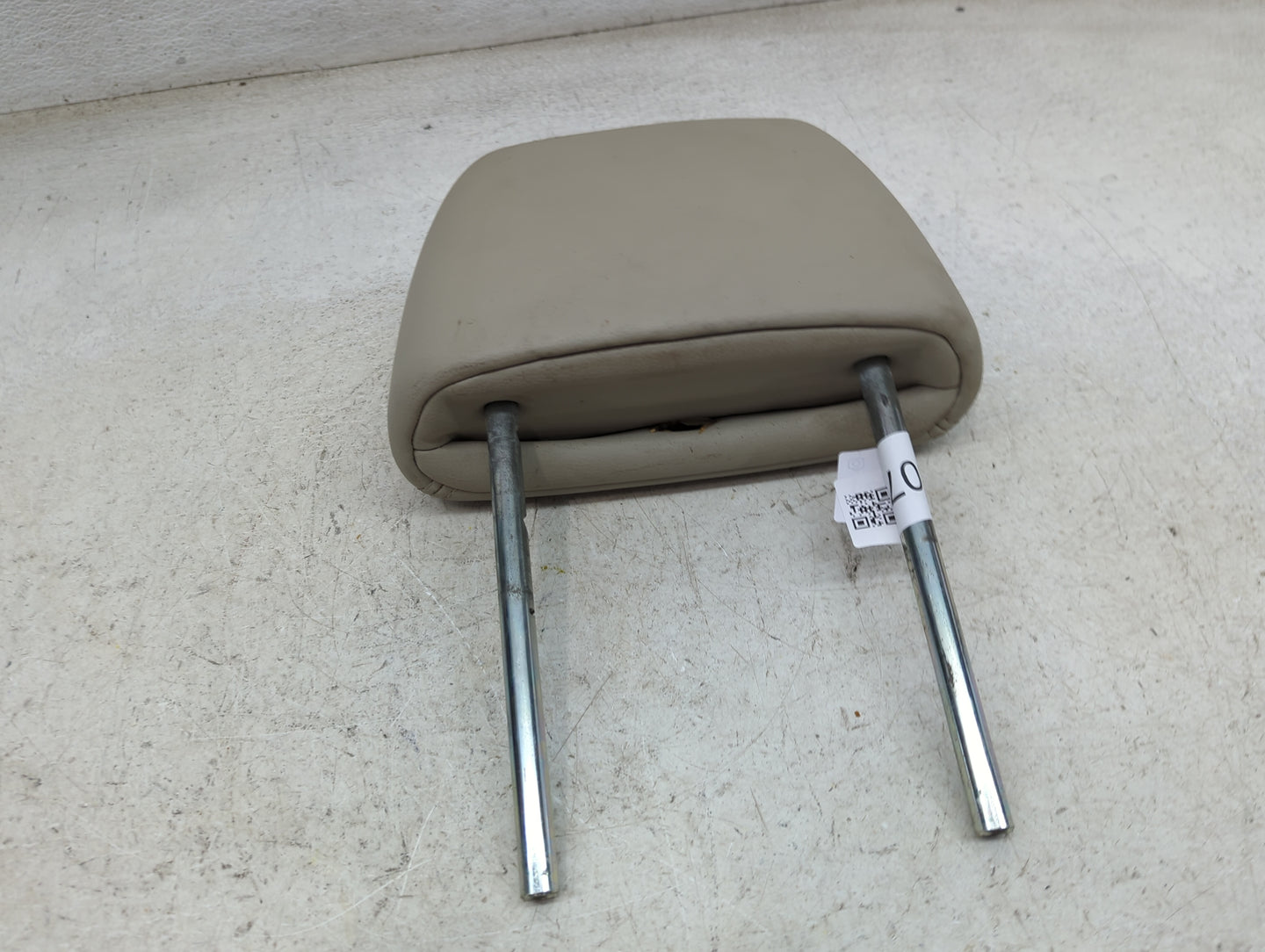 2010 Subaru Legacy Headrest Head Rest Rear Seat Fits OEM Used Auto Parts - Oemusedautoparts1.com