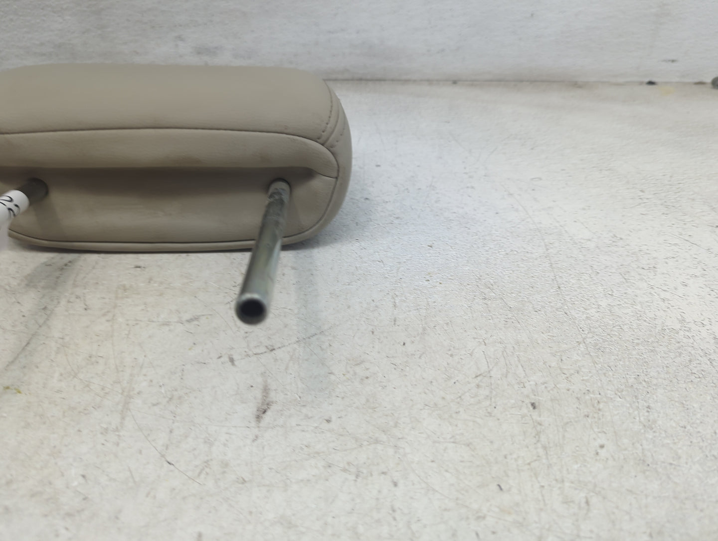 2010 Subaru Legacy Headrest Head Rest Rear Seat Fits OEM Used Auto Parts - Oemusedautoparts1.com