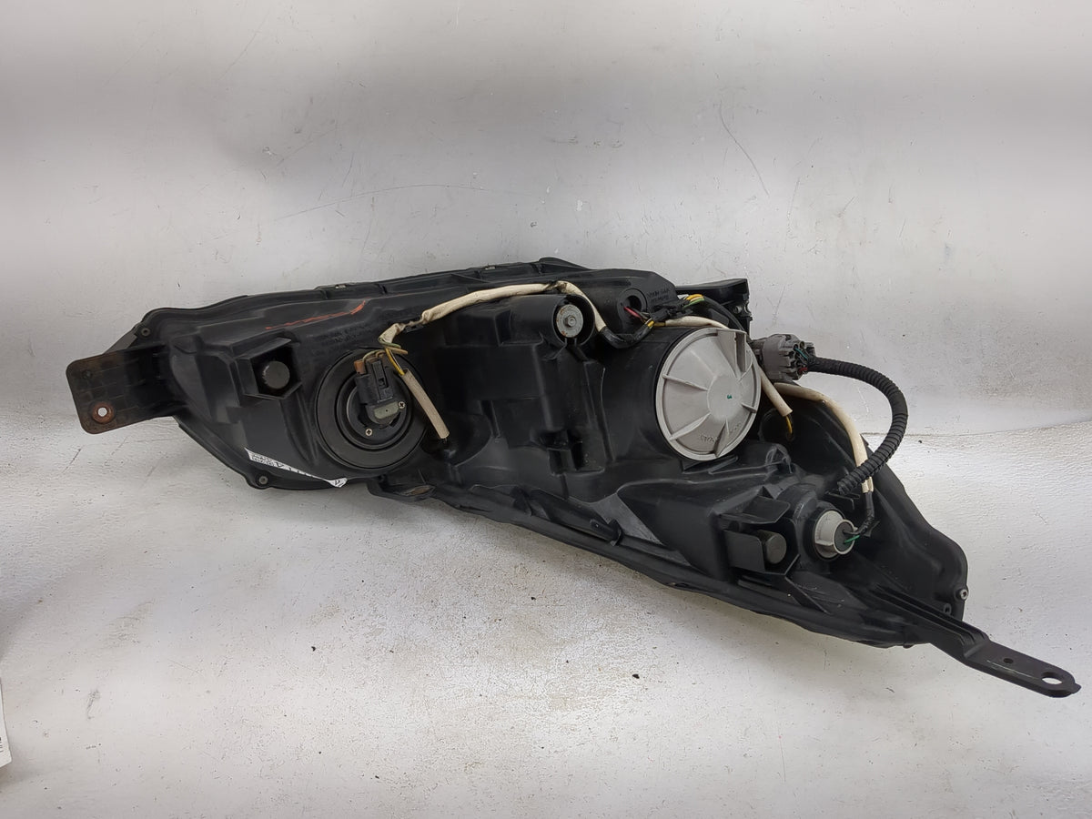 2010-2012 Subaru Legacy Driver Left Oem Head Light Headlight Lamp Black - Oemusedautoparts1.com