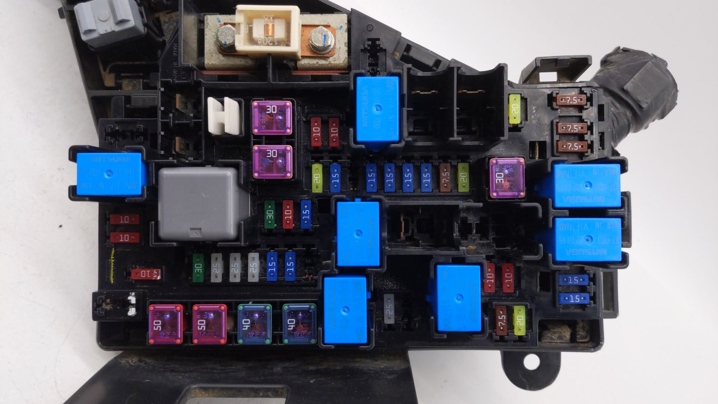 2010-2014 Subaru Legacy Fusebox Fuse Box Panel Relay Module P/N:MB102801B MB503202B, MB503200B Fits Fits 2010 2011 2012 2013