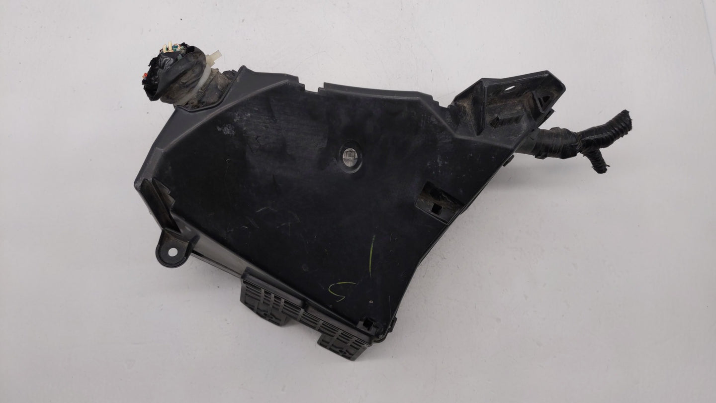 2010-2014 Subaru Legacy Fusebox Fuse Box Panel Relay Module P/N:MB102801B MB503202B, MB503200B Fits Fits 2010 2011 2012 2013