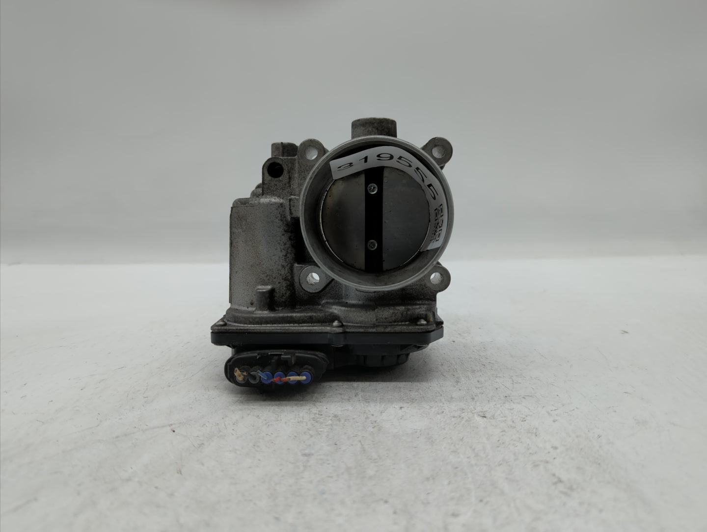 2010-2012 Subaru Legacy Throttle Body P/N:16112AA350 Fits Fits 2010 2011 2012 OEM Used Auto Parts - Oemusedautoparts1.com