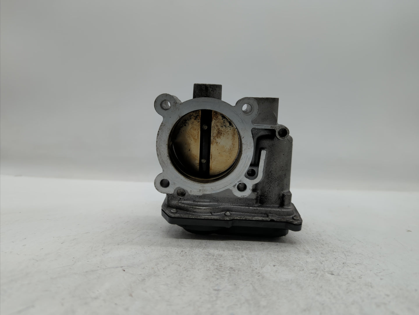 2010-2012 Subaru Legacy Throttle Body P/N:16112AA350 Fits Fits 2010 2011 2012 OEM Used Auto Parts - Oemusedautoparts1.com