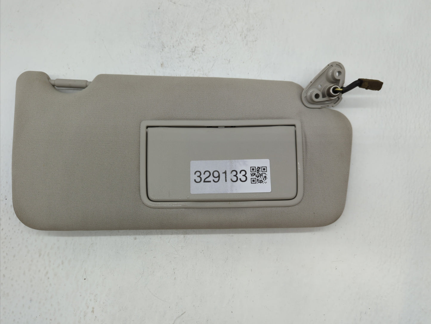 2010-2014 Subaru Legacy Sun Visor Shade Replacement Passenger Right Mirror Fits Fits 2010 2011 2012 2013 2014 OEM Used Auto 