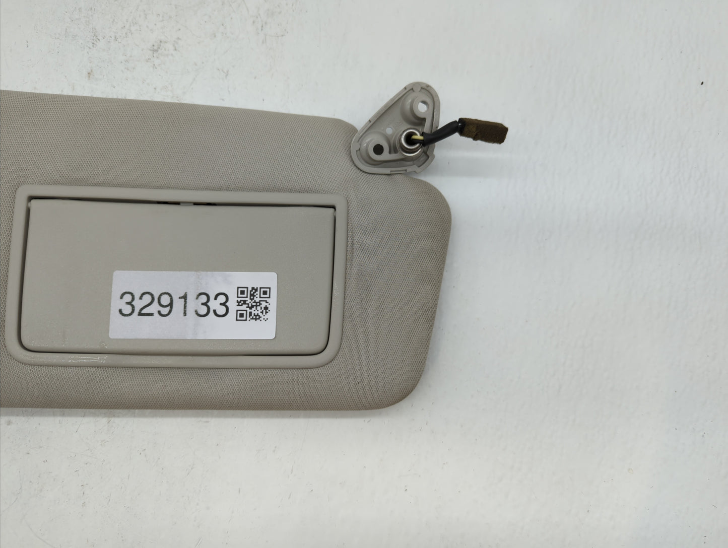 2010-2014 Subaru Legacy Sun Visor Shade Replacement Passenger Right Mirror Fits Fits 2010 2011 2012 2013 2014 OEM Used Auto 