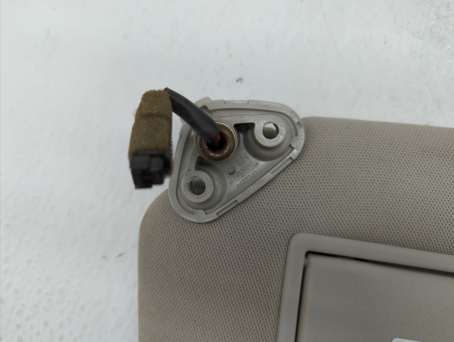 2010-2014 Subaru Legacy Sun Visor Shade Replacement Driver Left Mirror Fits Fits 2010 2011 2012 2013 2014 OEM Used Auto Part