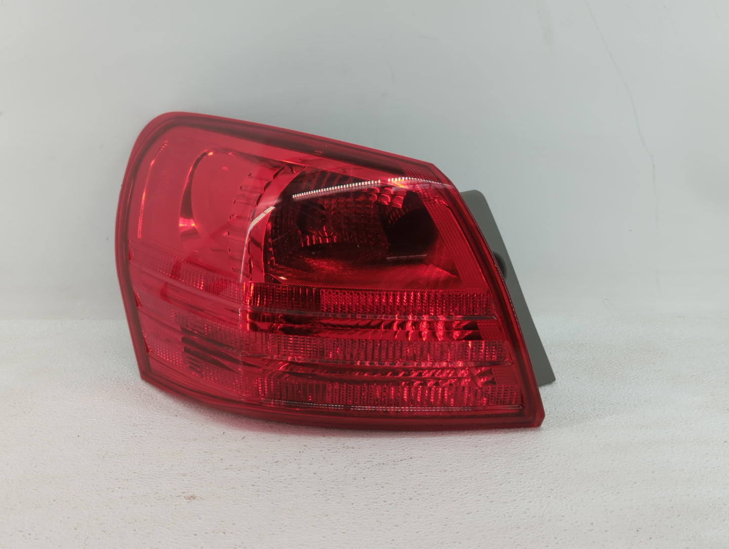 2010-2014 Subaru Legacy Tail Light Assembly Driver Left OEM P/N:2PA 946 099 Fits Fits 2010 2011 2012 2013 2014 OEM Used Auto