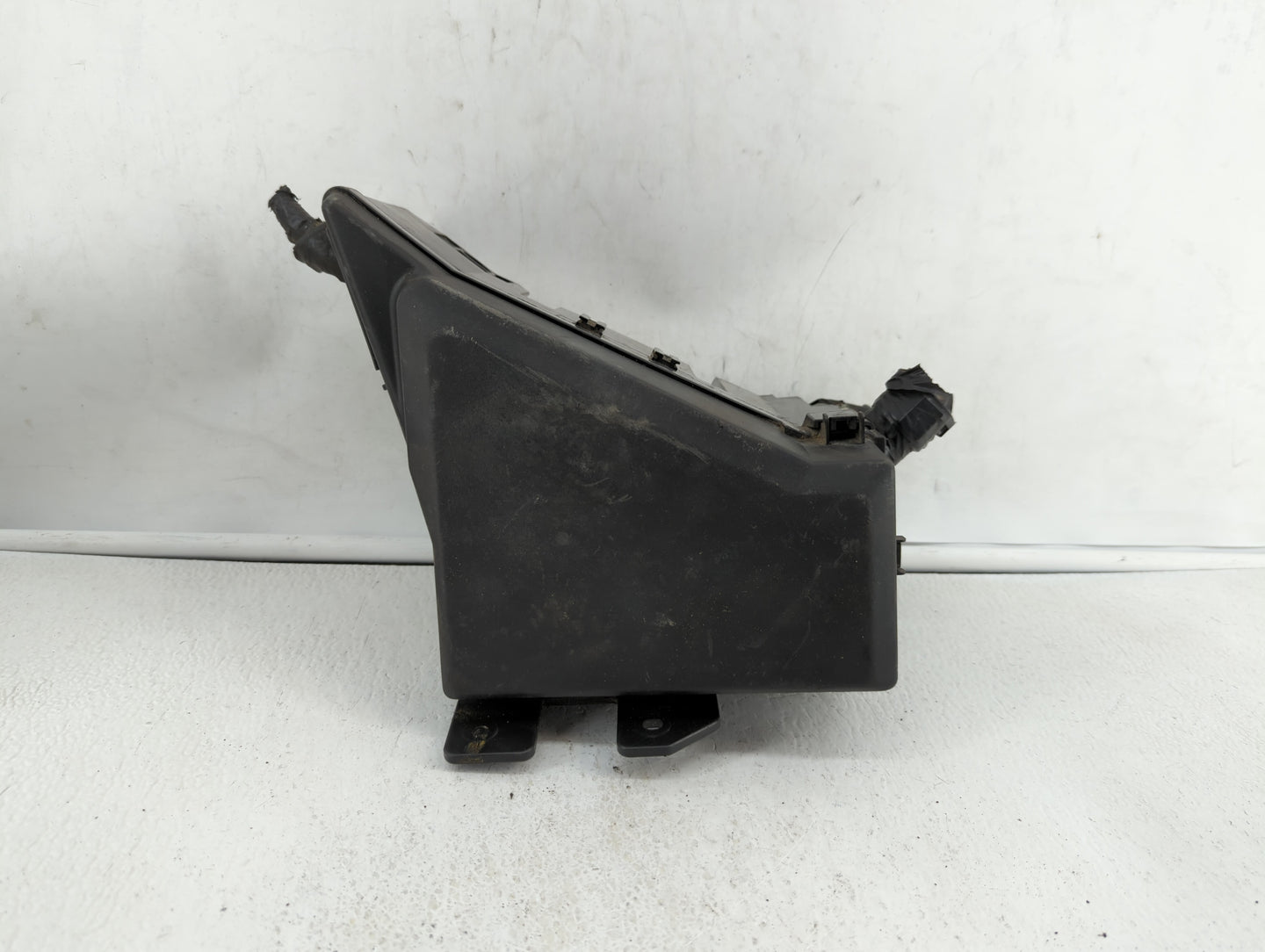 2010-2014 Subaru Legacy Fusebox Fuse Box Panel Relay Module P/N:MB503200B MB10280B, MB102801B Fits Fits 2010 2011 2012 2013 