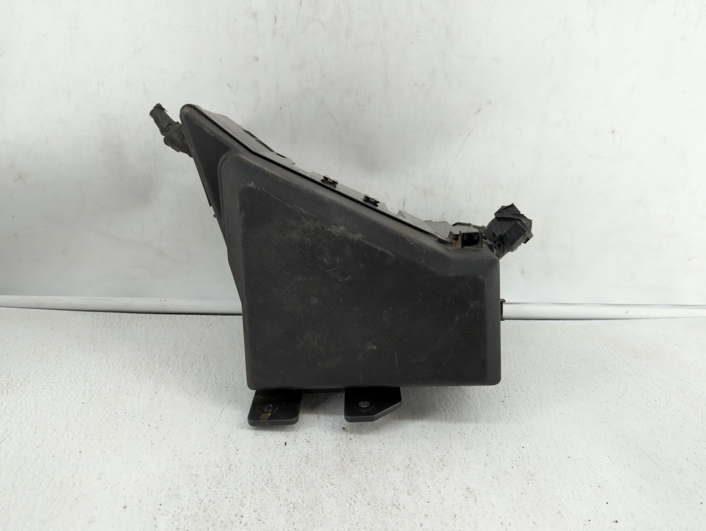 2010-2014 Subaru Legacy Fusebox Fuse Box Panel Relay Module P/N:MB503200B MB10280B, MB102801B Fits Fits 2010 2011 2012 2013 