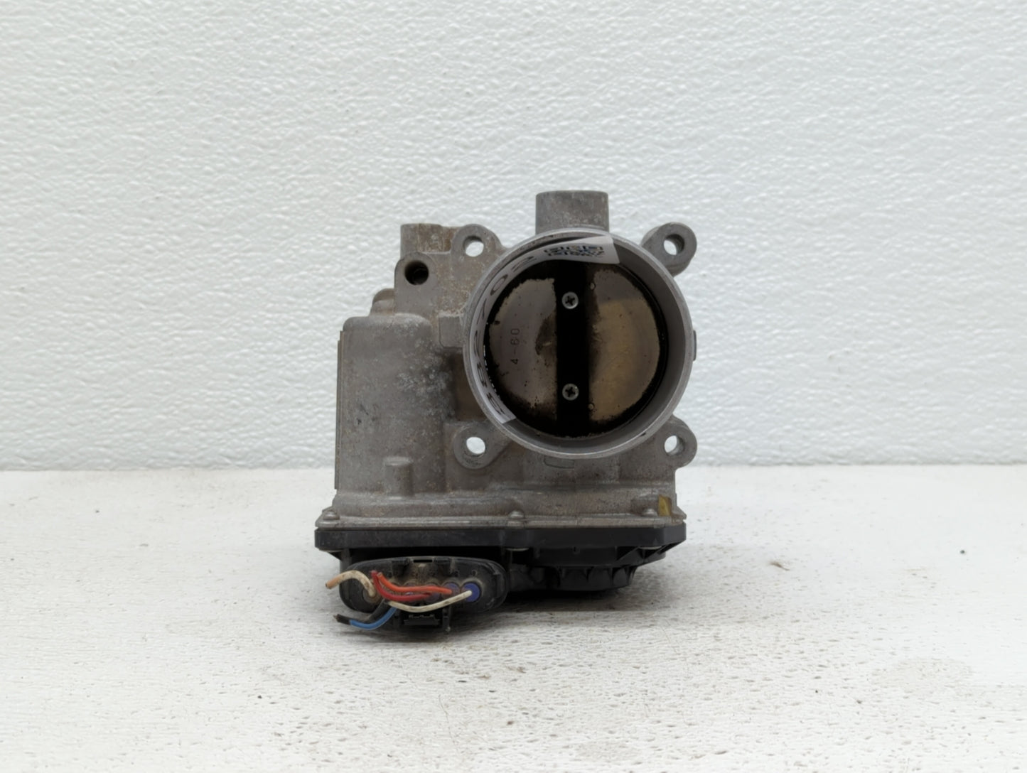 2010-2012 Subaru Legacy Throttle Body P/N:16112AA350 Fits Fits 2010 2011 2012 OEM Used Auto Parts - Oemusedautoparts1.com