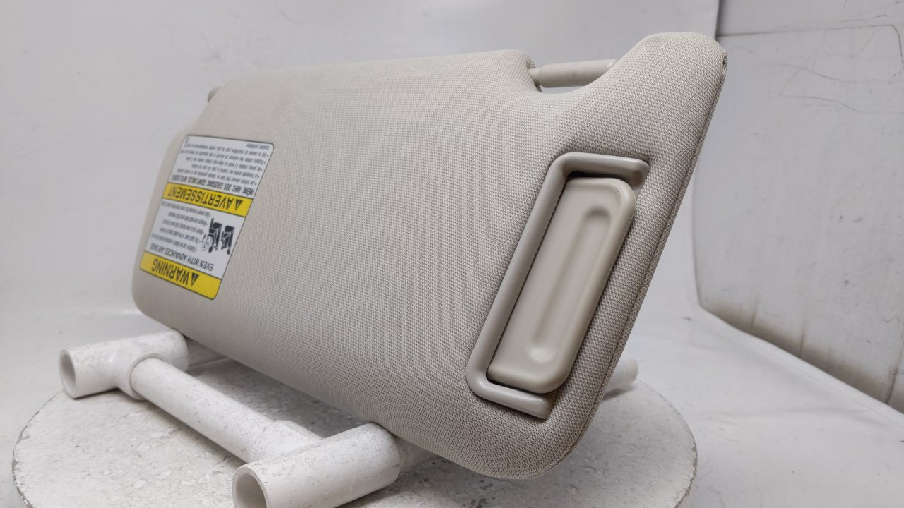 2010 Subaru Legacy Sun Visor Shade Replacement Passenger Right Mirror Fits OEM Used Auto Parts - Oemusedautoparts1.com