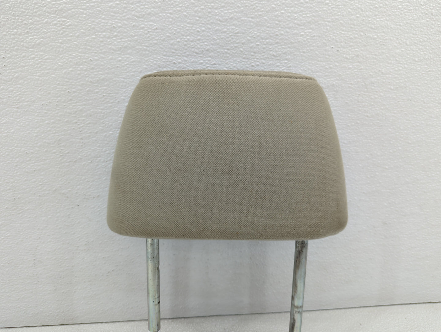 2010-2012 Subaru Legacy Headrest Head Rest Front Driver Passenger Seat Fits Fits 2010 2011 2012 OEM Used Auto Parts - Oemuse
