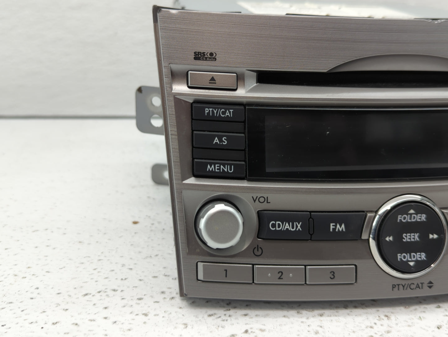 2010-2012 Subaru Legacy Am Fm Cd Player Radio Receiver - Oemusedautoparts1.com