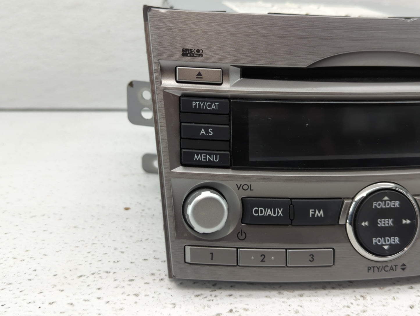 2010-2012 Subaru Legacy Am Fm Cd Player Radio Receiver - Oemusedautoparts1.com