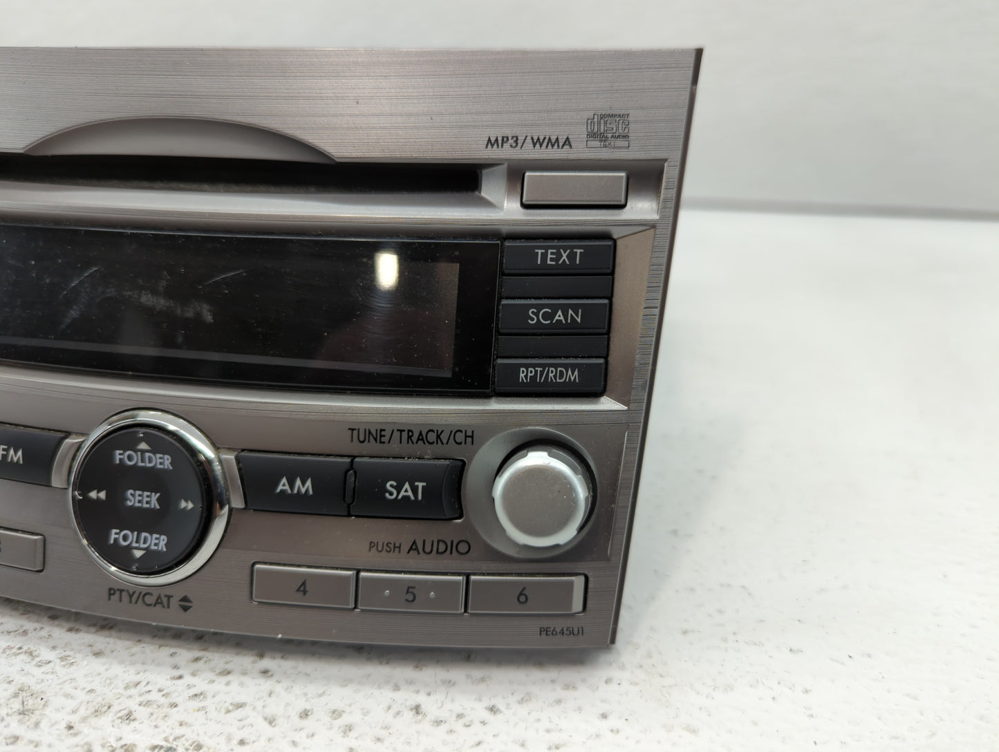 2010-2012 Subaru Legacy Am Fm Cd Player Radio Receiver - Oemusedautoparts1.com