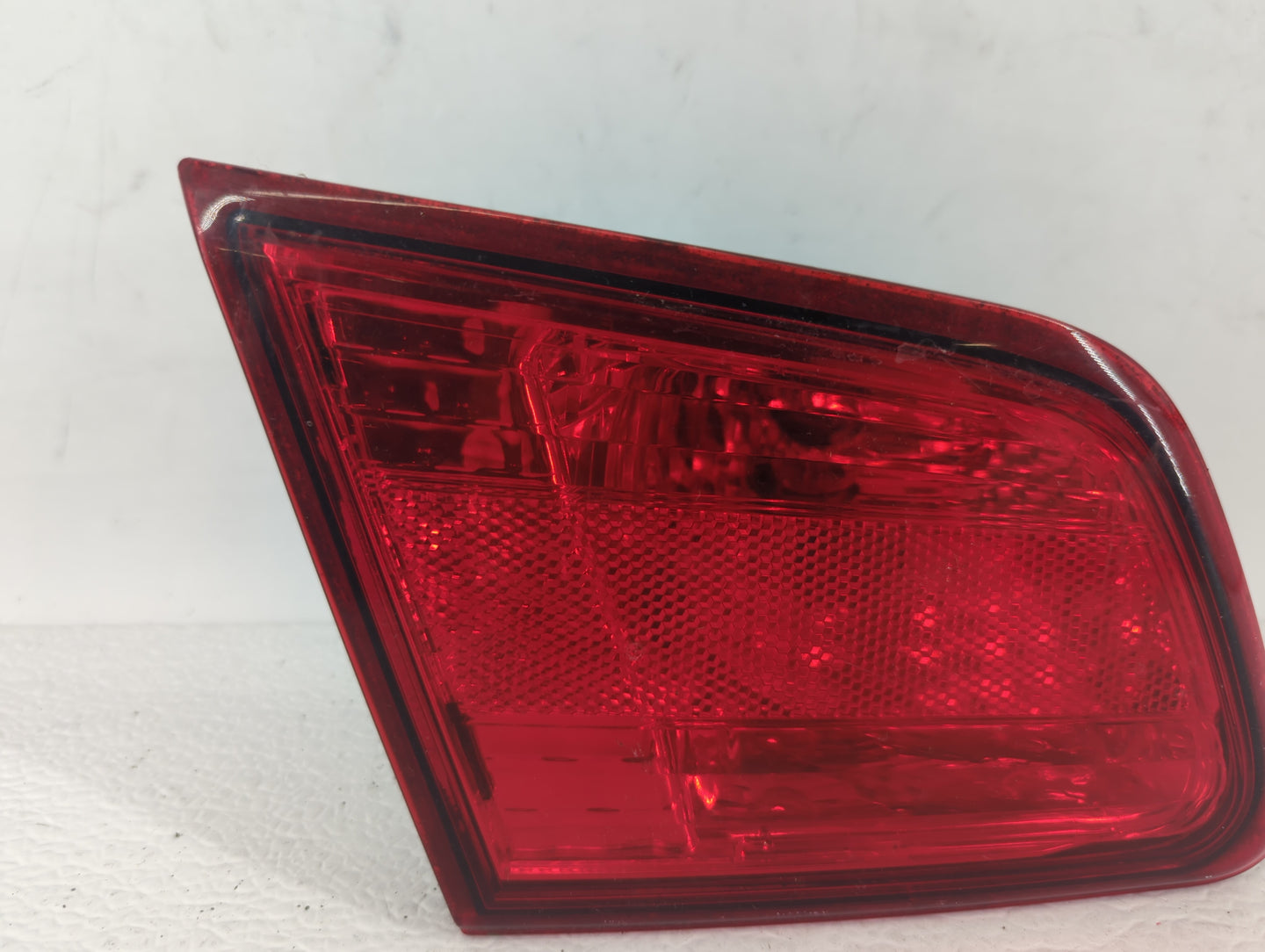 2010-2014 Subaru Legacy Tail Light Assembly Driver Left OEM P/N:2PA 946 099 Fits Fits 2010 2011 2012 2013 2014 OEM Used Auto
